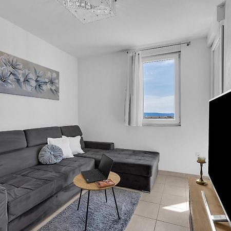 Apartman Magnolia Макарска Екстериор снимка