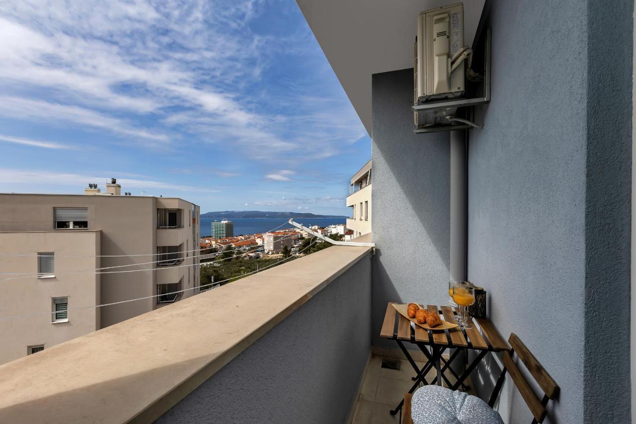Apartman Magnolia Макарска Екстериор снимка